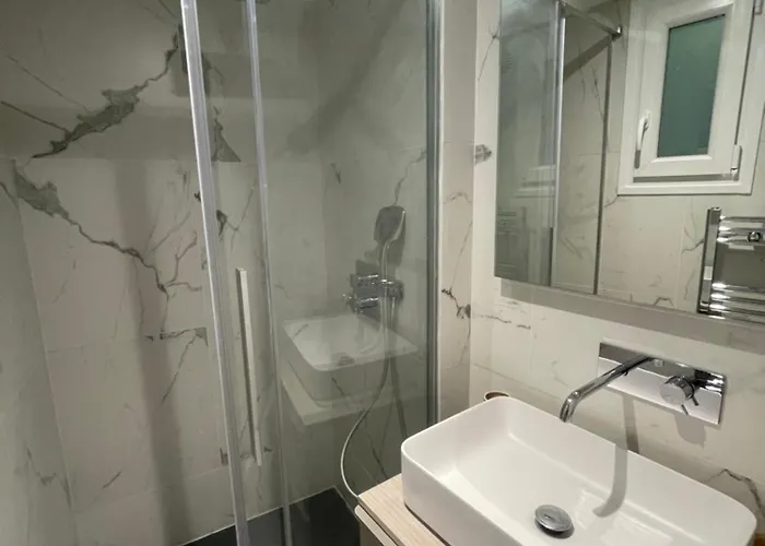 Neuf A 500m Des Champs-elysees Apartmán